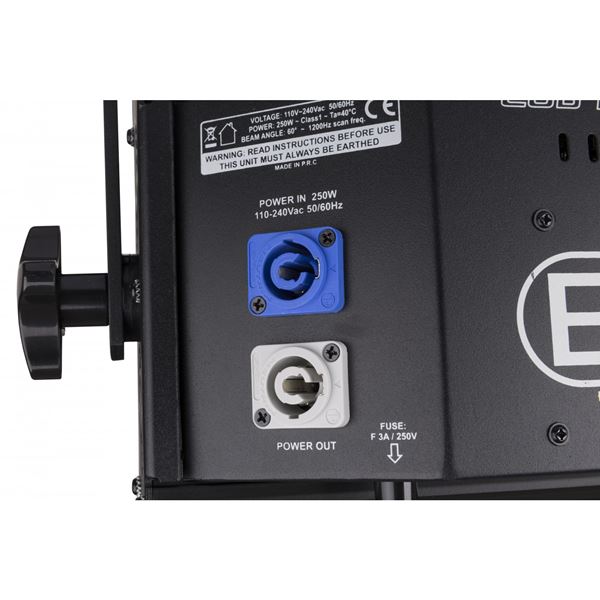 Briteq Cob Blinder 2x100W 02