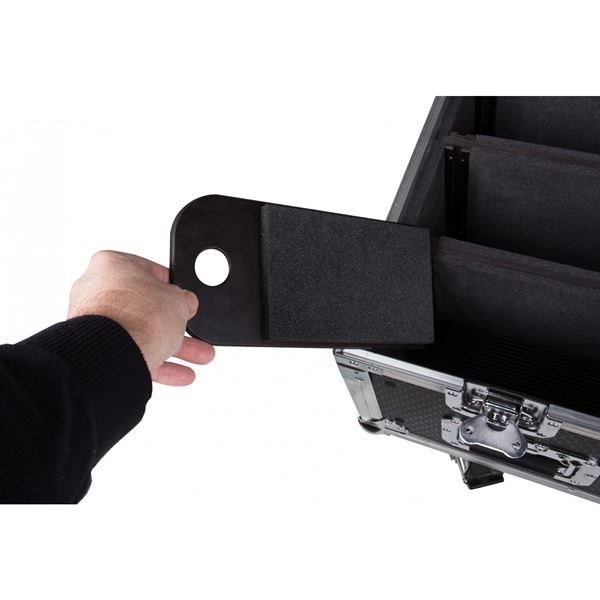 JV Case Projector Case 2 07