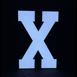 X 01