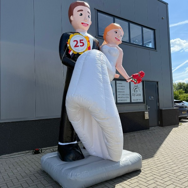 Inflatable Couple
